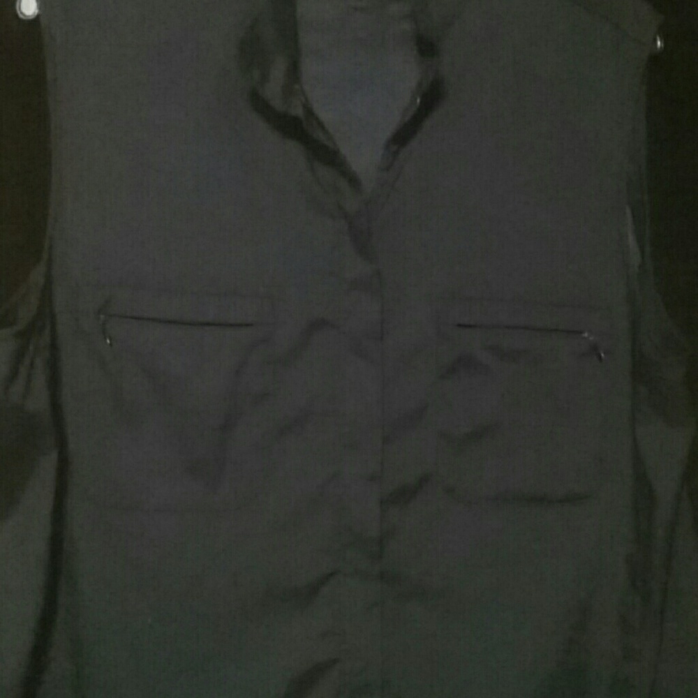 Zippered vest